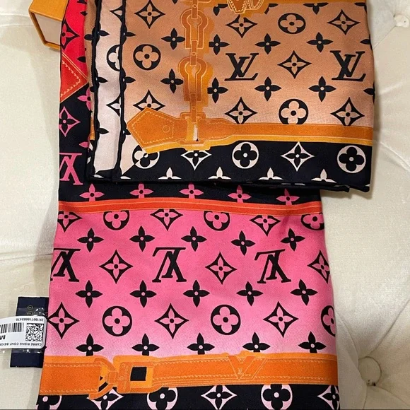 Louis Vuitton | Accessories | Louis Vuitton Rising Confidential 